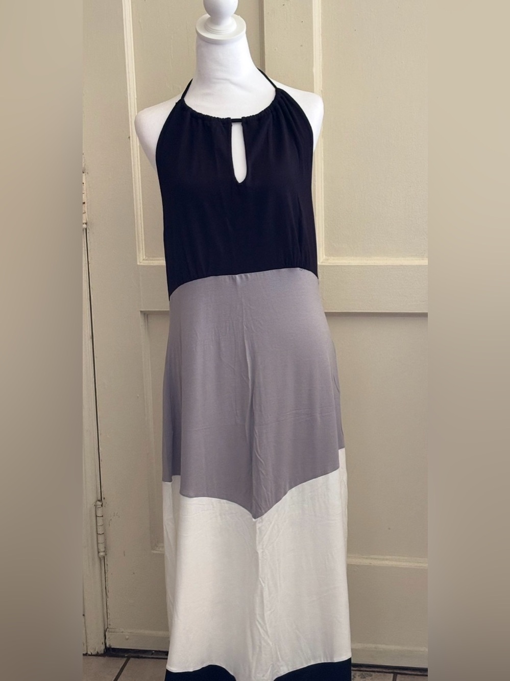 VENUS Black, Gray & Cream  Backless Halter Maxi Dress
